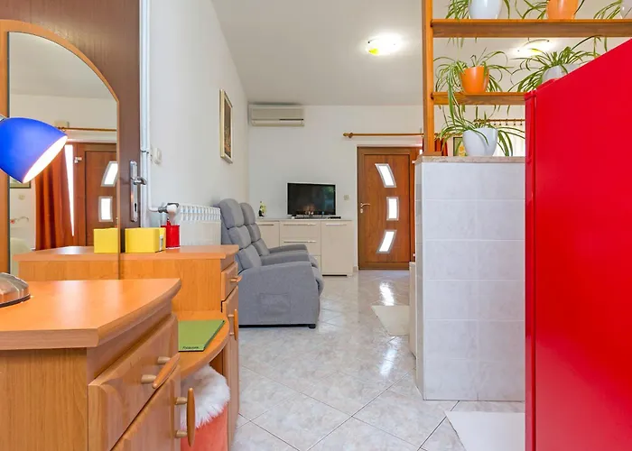 Studio Apartment Oliva Apartment *