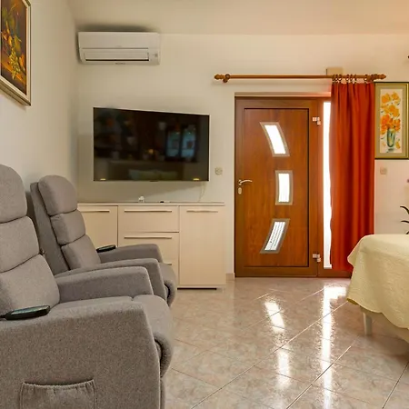 Oliva Apartman